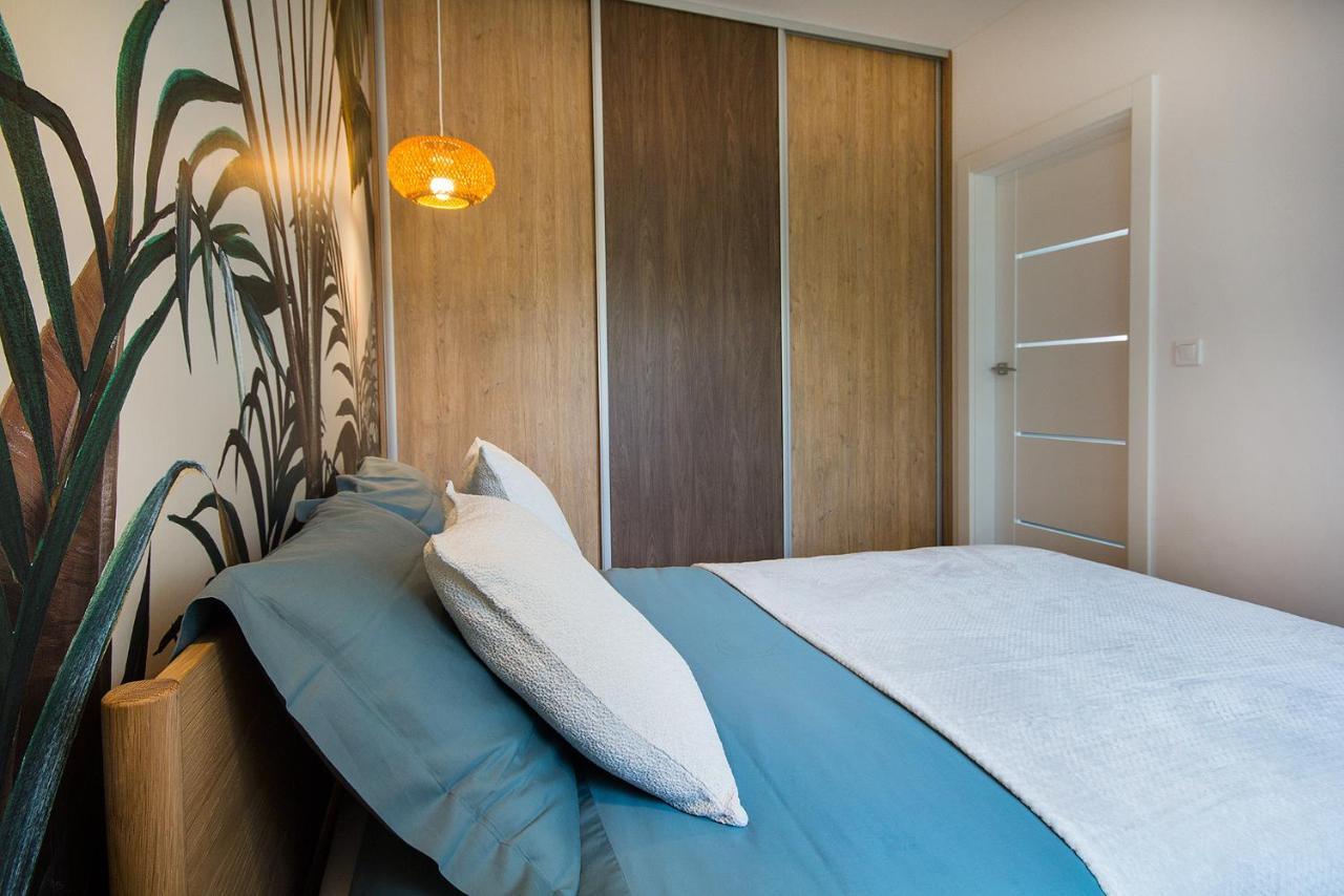 W&k - Energy - Faktura Vat, Parking Apartment *